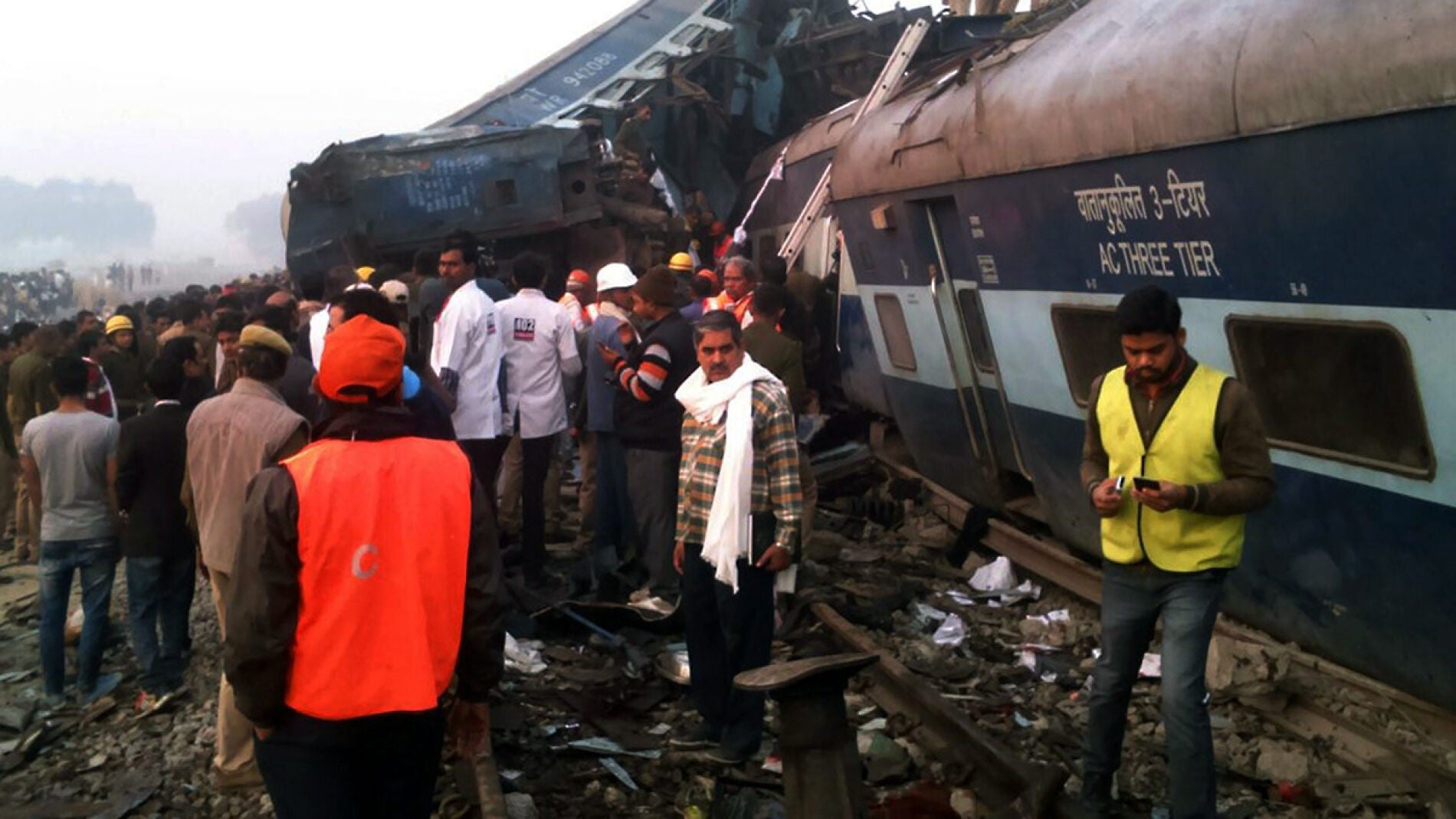 Accidente ferroviario en la India