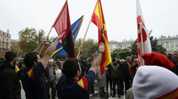 Concentración en homenaje a Franco y a Primo de Rivera