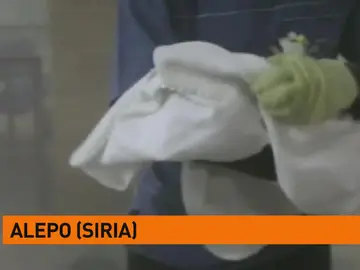 Evacúan a bebés en Alepo Evacúan a bebés en Alepo