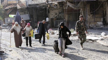 Continúan los bombardeos sobre Alepo