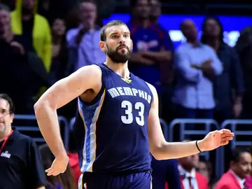 Gasol celebra una anotación Gasol celebra una anotación