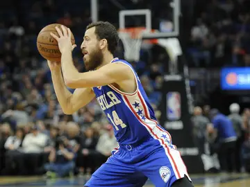 Sergio Rodríguez, con los Sixers Sergio Rodríguez, con los Sixers