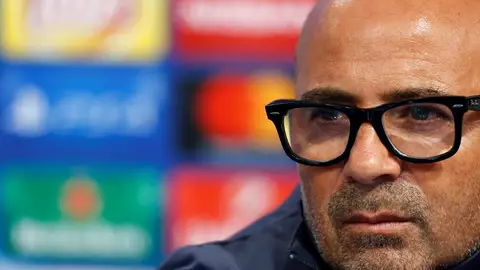 Jorge Sampaoli en una rueda de prensa Jorge Sampaoli en una rueda de prensa