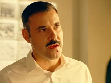 Pablo amenaza a Salva tras agredirle: “El de Sol va a ser el polvo más caro de tu vida” Pablo amenaza a Salva tras agredirle: “El de Sol va a ser el polvo más caro de tu vida”