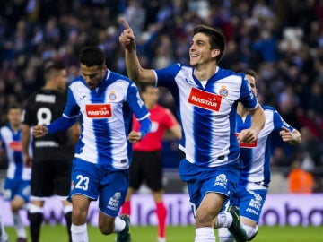 Gerard Moreno celebra un gol con el Espanyol