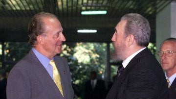 El Rey Juan Carlos, con Fidel Castro