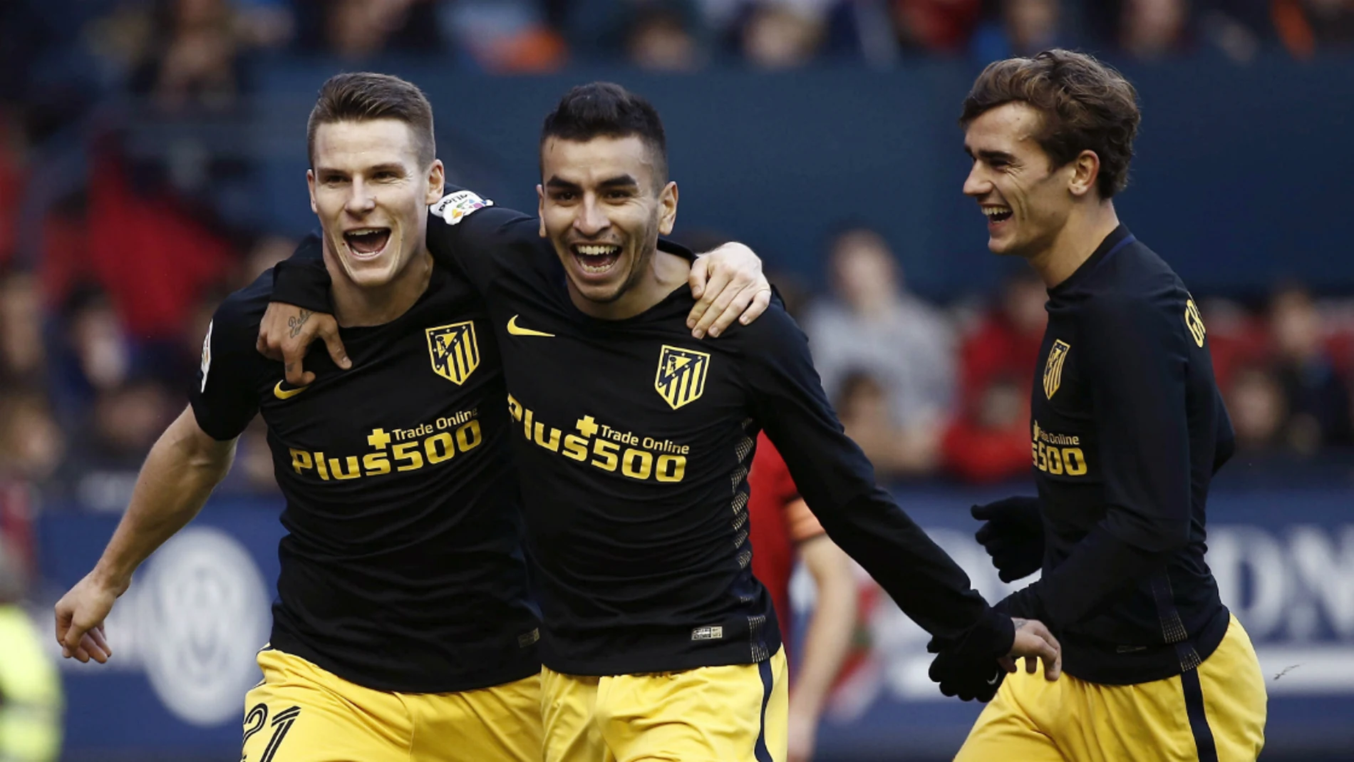 Gameiro, Correa y Griezmann celebran un gol