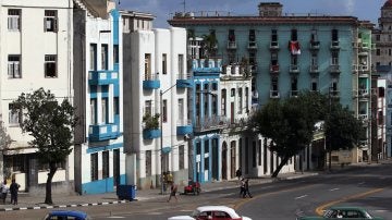Vista general de una avenida de La Habana
