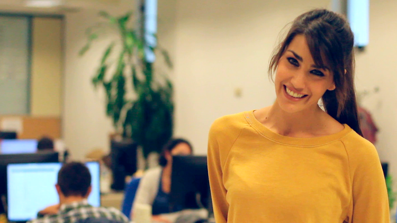 El regreso de Laura tiene un mensaje muy especial, ¡descúbrelo!