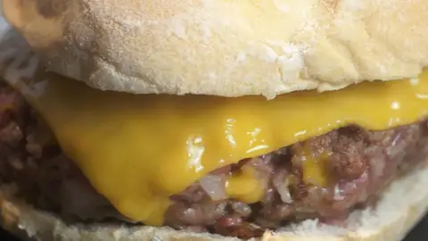 A tope: Hamburguesa crujiente con beicon