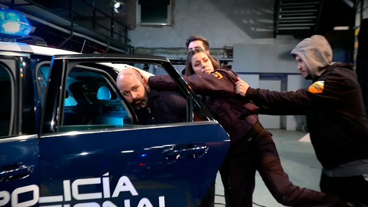 El Mannequin Challenge de la Policía Nacional en El Hormiguero