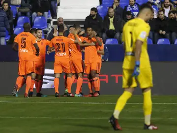 Los jugadores del Valencia celebrando un gol al Leganés Los jugadores del Valencia celebrando un gol al Leganés