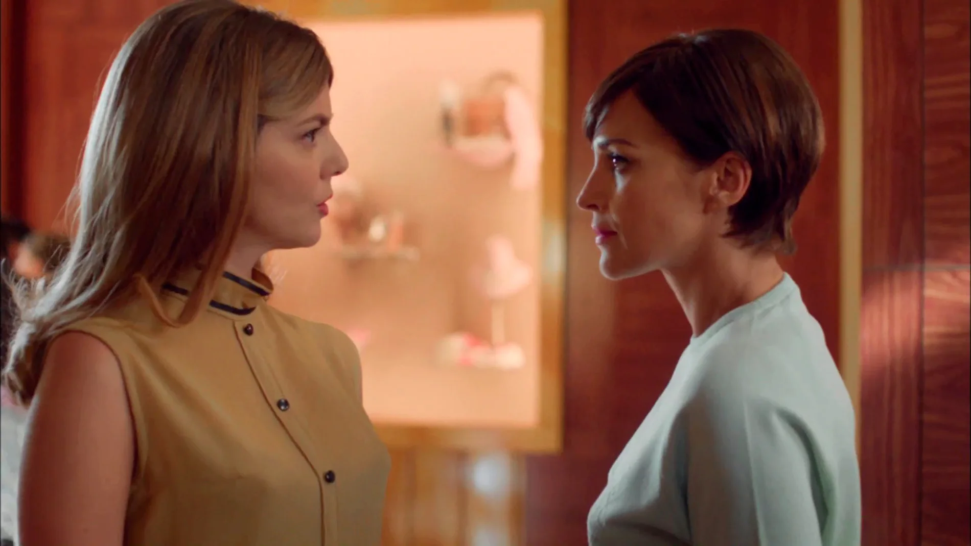 Ana no se fía de la ayuda desinteresada de Cristina: "Aléjate de mi"