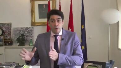 Piden la dimisión del alcalde de Alcorcón, David Pérez, por calificar de amargadas a las feministas