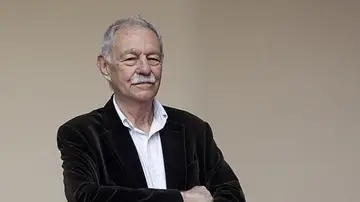 El escritor Eduardo Mendoza El escritor Eduardo Mendoza