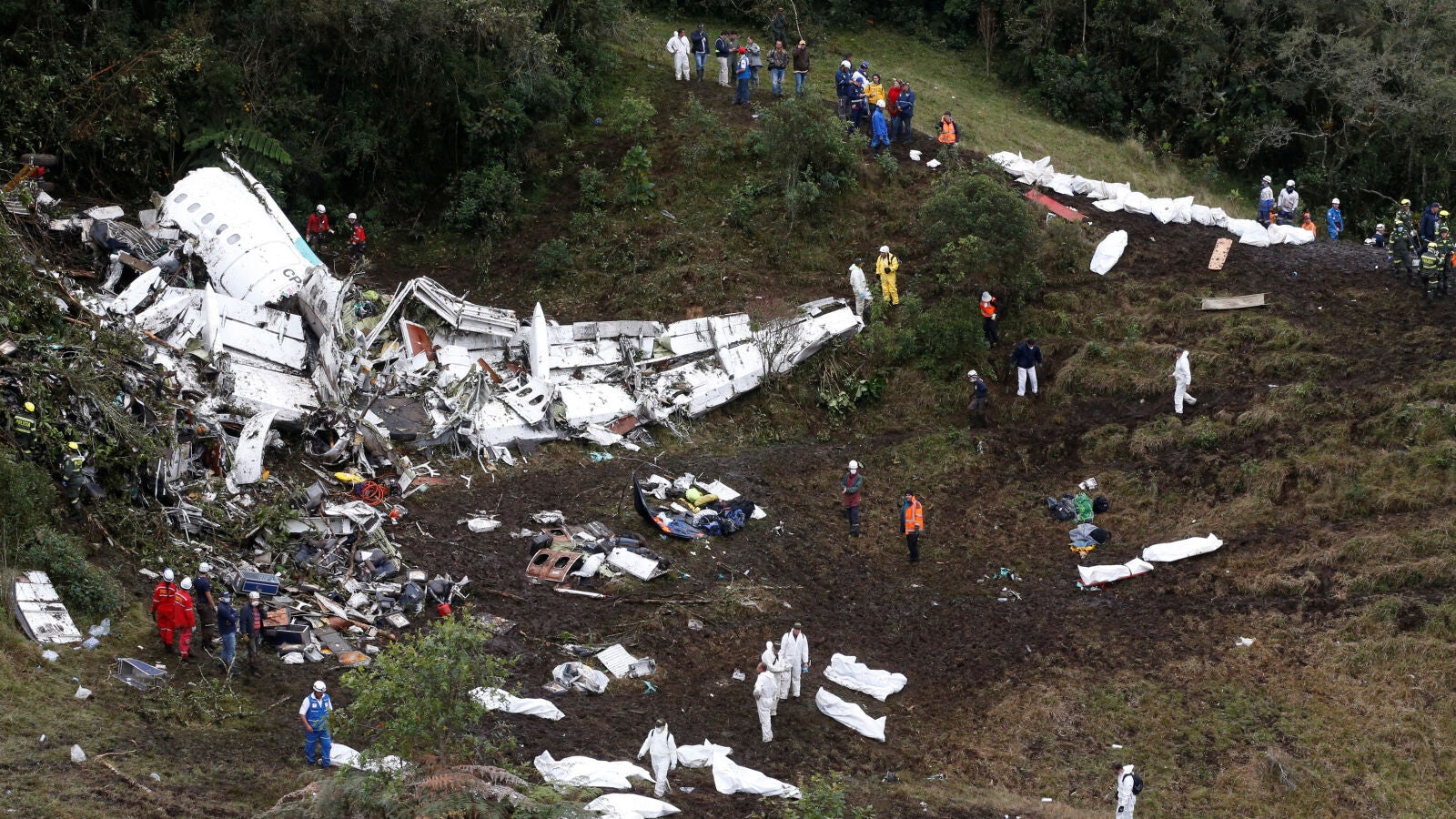 La auxiliar de vuelo que sobrevivió al accidente: 
