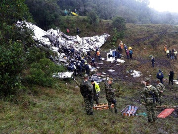 Restos del accidente de avión del Chapecoense