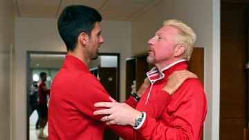 Djokovic y Becker, antes de un partido