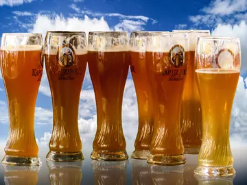 Jarras de cerveza Jarras de cerveza