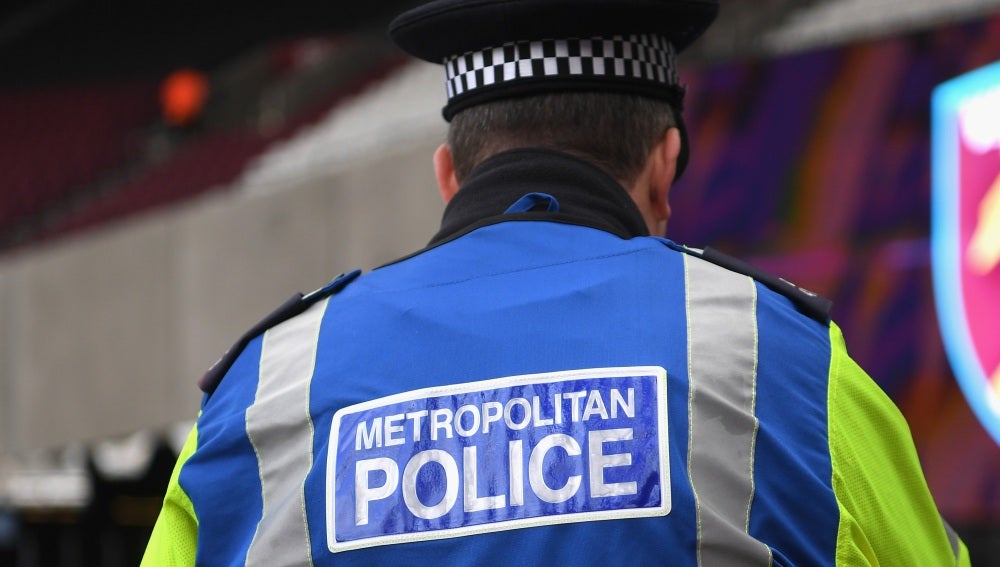 Policía británico