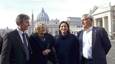 Alcaldes europeos pactan en el Vaticano crear una red que fomente la acogida de refugiados