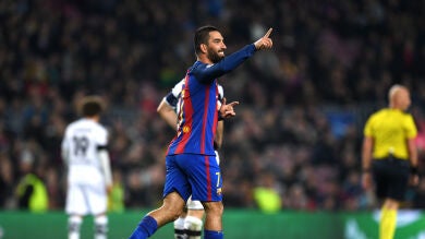 Arda Turan, elegido mejor jugador de la semana de la Champions