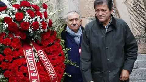 Javier Fernández, en el acto de homenaje a Pablo Iglesias Javier Fernández, en el acto de homenaje a Pablo Iglesias