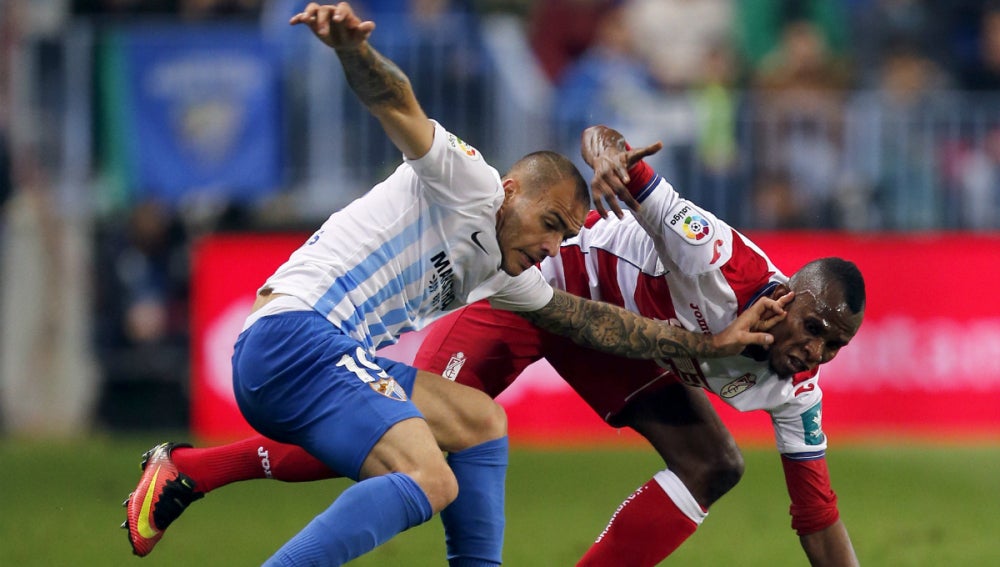Sandro pugna con Agbo