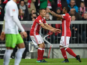 Douglas Costa celebrando su gol frente al Wolfsburgo Douglas Costa celebrando su gol frente al Wolfsburgo
