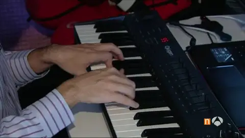 Compositor ante el piano Compositor ante el piano