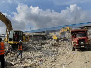 Efectivos de rescate en Nigeria | Imagen de archivo Efectivos de rescate en Nigeria | Imagen de archivo