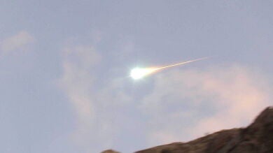 Una 'bola de fuego' atraviesa el centro y sur de España tras impactar contra la atmósfera a 72.000 kilómetros por hora