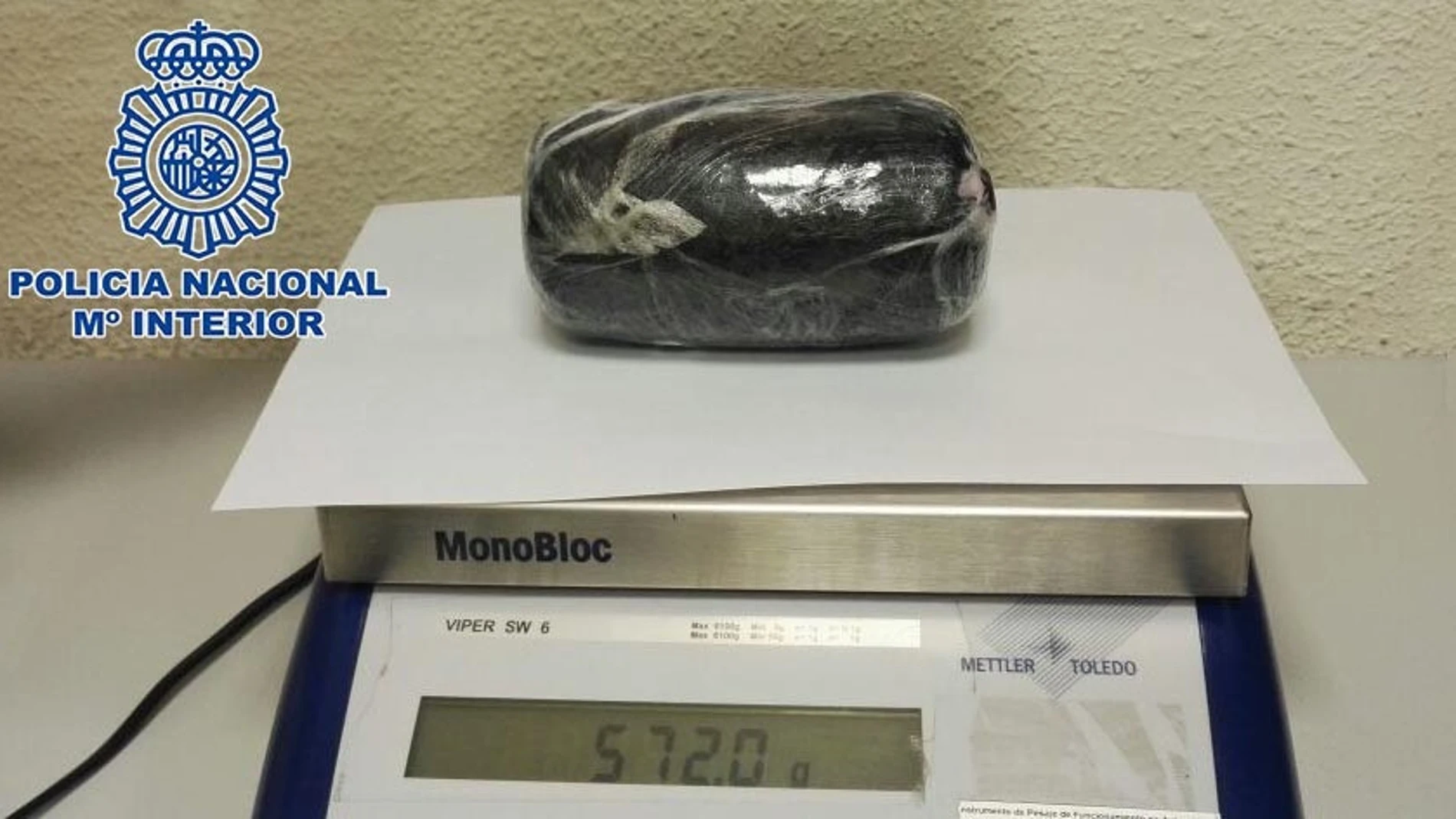 Cilindro de medio kilo de cocaína Cilindro de medio kilo de cocaína