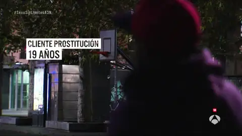 Frame 80.674274 de: La edad de los clientes de prostitución ha bajado a los 20 años, según la Policía Nacional Frame 80.674274 de: La edad de los clientes de prostitución ha bajado a los 20 años, según la Policía Nacional