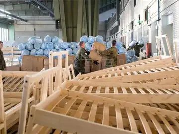 Aeropuerto de Tempelhof, rehabilitado como centro de refugiados Aeropuerto de Tempelhof, rehabilitado como centro de refugiados