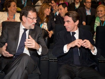 Rajoy y Aznar en un acto
