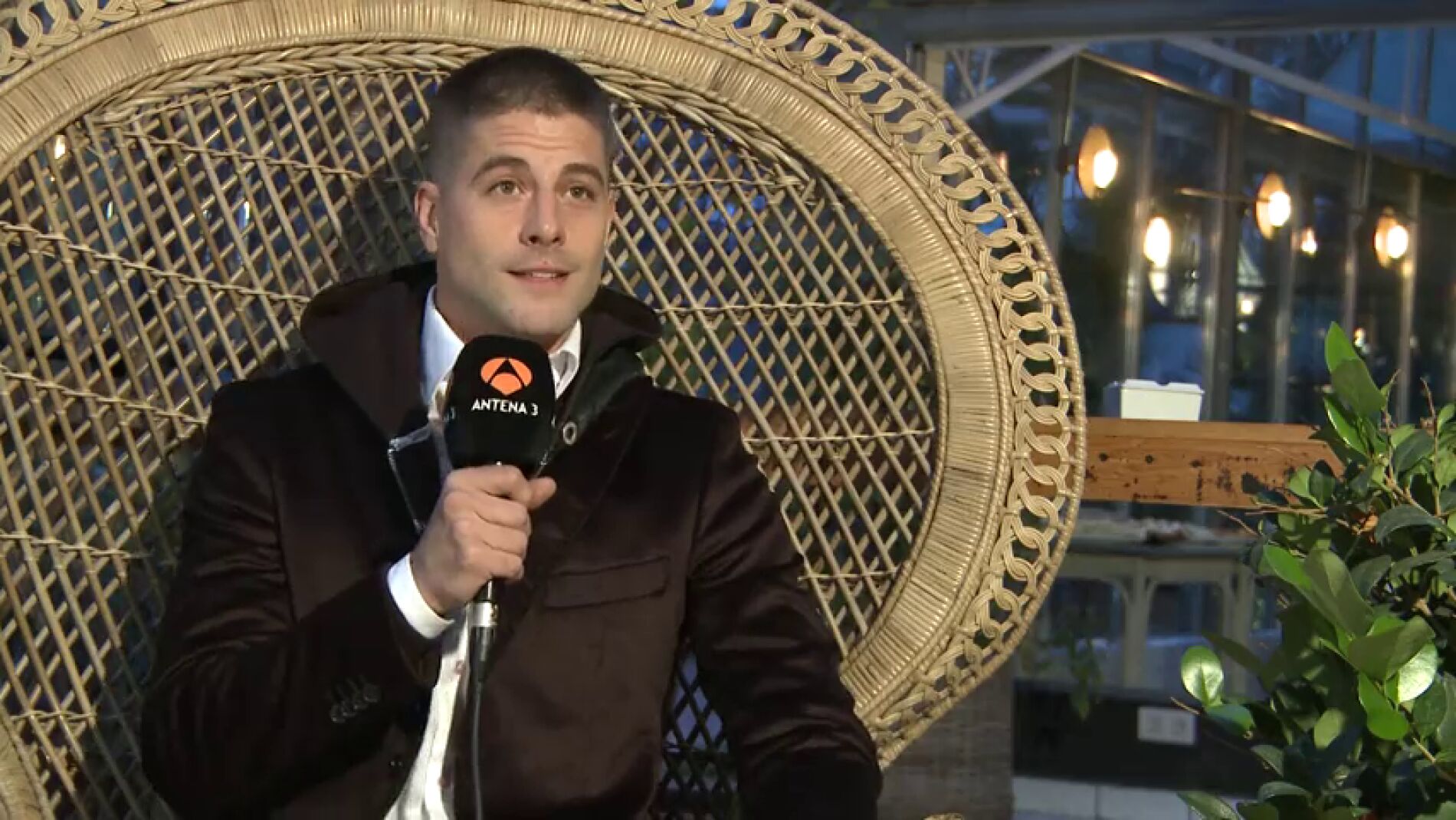 Frame 22.311888 de: Luis Fern&aacute;ndez: "Me quedo con el final de venganza'