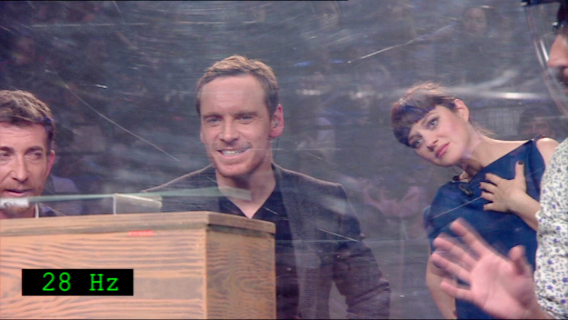 C&oacute;mo romper un cristal con la fuerza del sonido