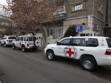 Vehículos de la Cruz Roja en Siria