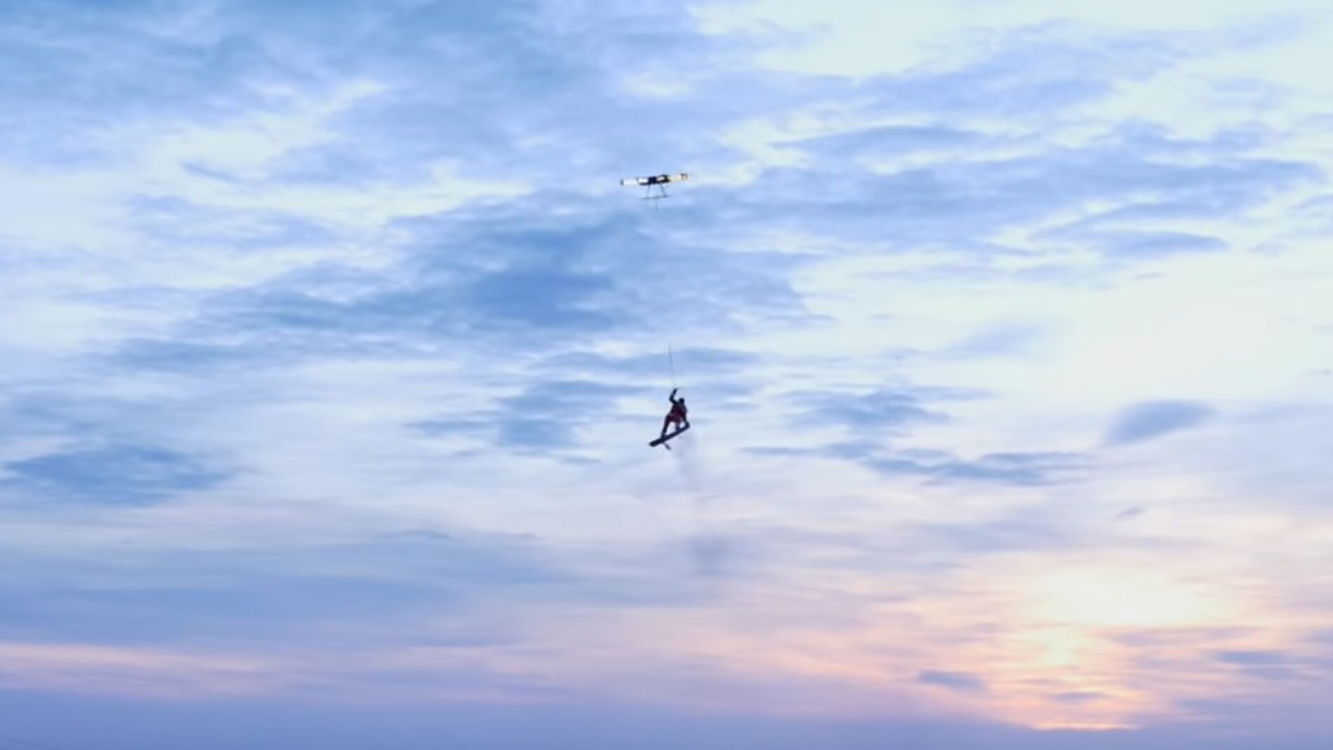 Snowboard con un dron