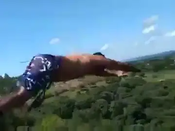 Un hombre muere haciendo puenting Un hombre muere haciendo puenting