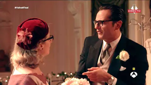 Asier Etxeandía y Cecilia Freire en el directo de Velvet Asier Etxeandía y Cecilia Freire en el directo de Velvet