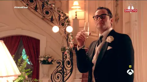 Asier Etxeandía en el directo del final de Velvet Asier Etxeandía en el directo del final de Velvet