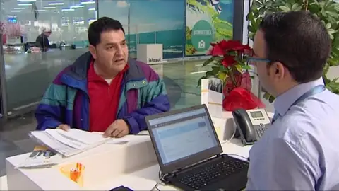 Frame 29.43161 de: Las asociaciones de consumidores reclaman a los bancos que devuelvan sin procesos lo cobrado indebidamente en las hipotecas Frame 29.43161 de: Las asociaciones de consumidores reclaman a los bancos que devuelvan sin procesos lo cobrado indebidamente en las hipotecas