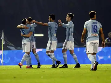 El Celta celebra su tanto ante el UCAM El Celta celebra su tanto ante el UCAM