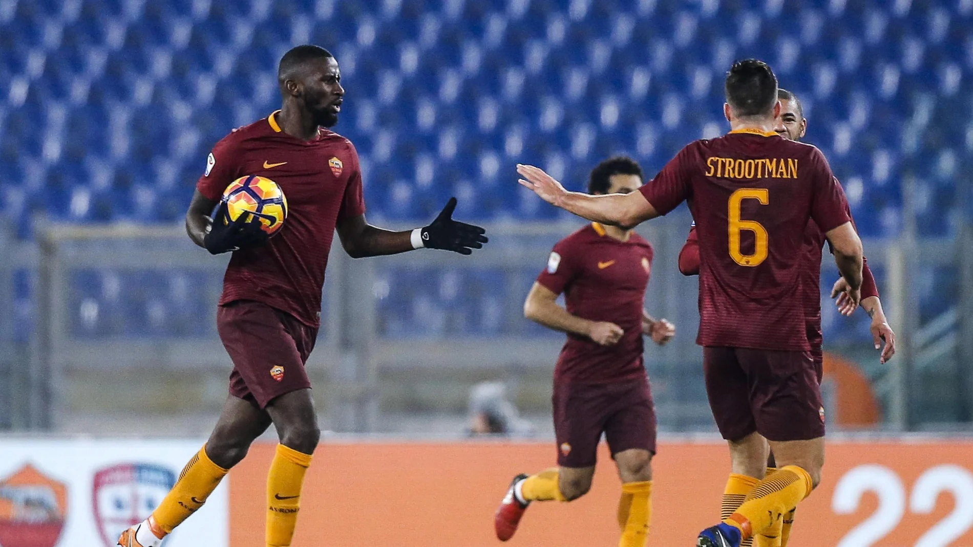 La Roma cosechó una victoria ante el Chievo La Roma cosechó una victoria ante el Chievo