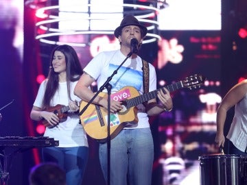 David Guapo levanta el ánimo del público con ‘I’m Yours’ de Jason Mraz