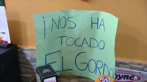 Frame 11.542796 de: Muchos de los premiados con la Loter&iacute;a de Navidad estrenan su nueva vida