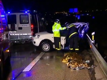 Frame 19.541985 de: Desde el inicio de las Navidades han fallecido 23 personas en las carreteras españolas