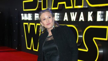 Carrie Fisher en el estreno de 'Star Wars: El Despertar de la Fuerza'